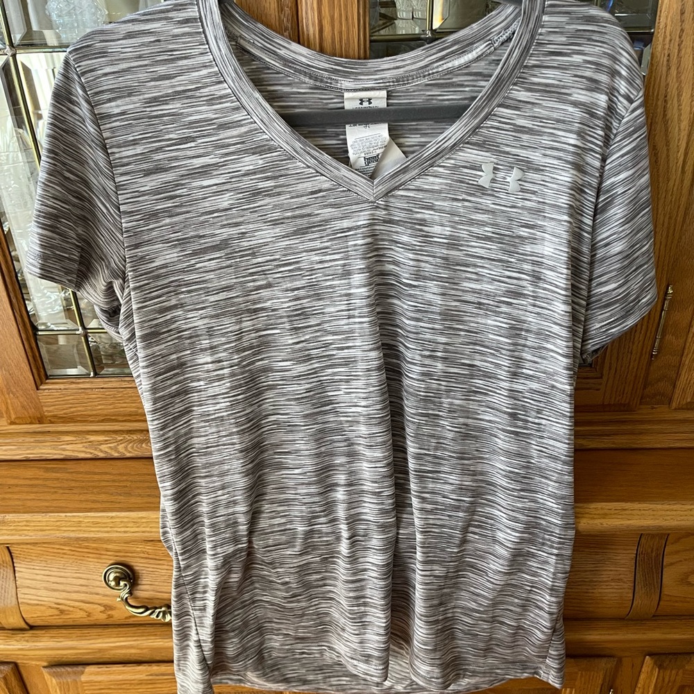 Under Armor V neck